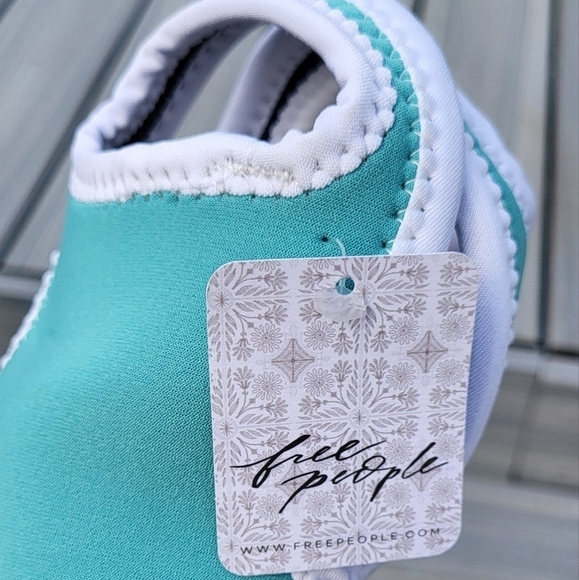 Free People Insulator Wine Bag Set NWT - Picture 9 of 9